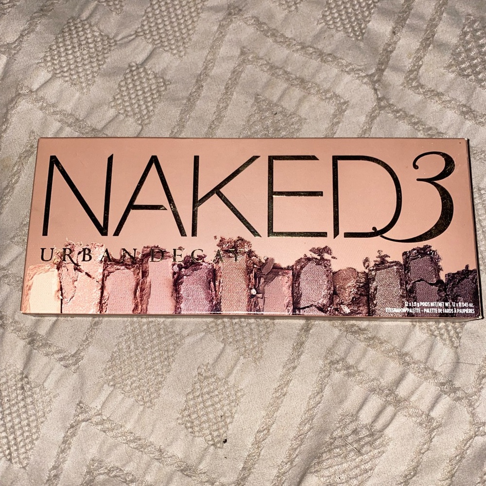 Naked 3 pallet